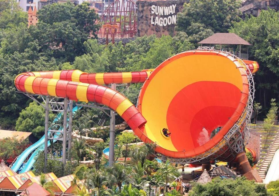 Sunway Lagoon Family Suites At Sunway Pyramid & Sunway Lagoon Kampong Penaga  Exteriör bild